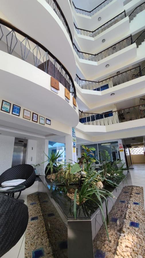 C3 Cowrie Shell Residences Mombasa Exteriör bild